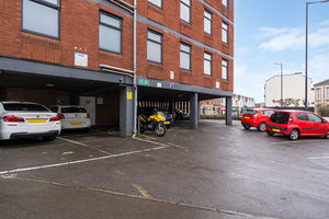 Photo 7- click for photo gallery